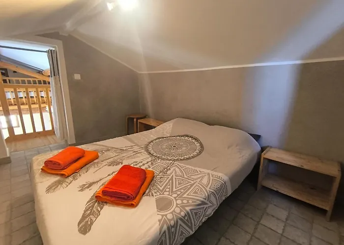 Holiday home Le Puits Des Oliviers