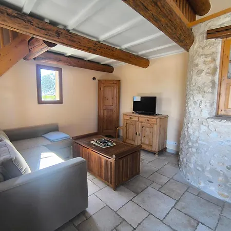 Le Puits Des Oliviers Puimoisson